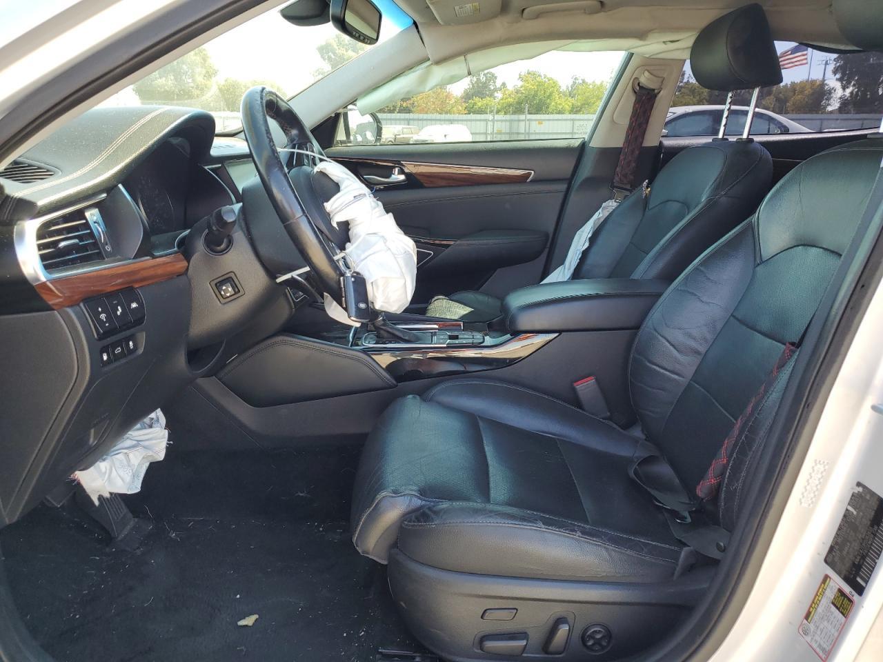 2017 Kia Cadenza Premium - Фото 7