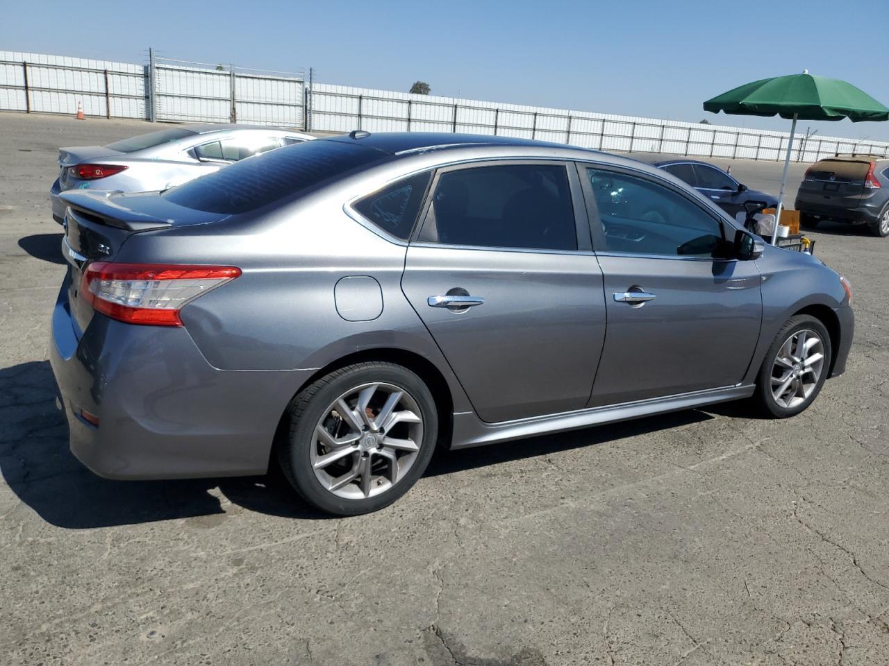 2015 Nissan Sentra S - Фото 3
