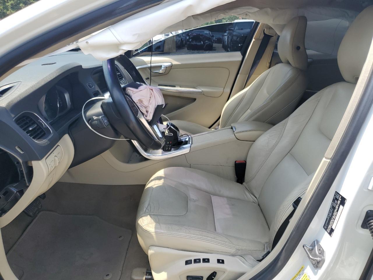 2015 Volvo S60 Premier - Фото 7