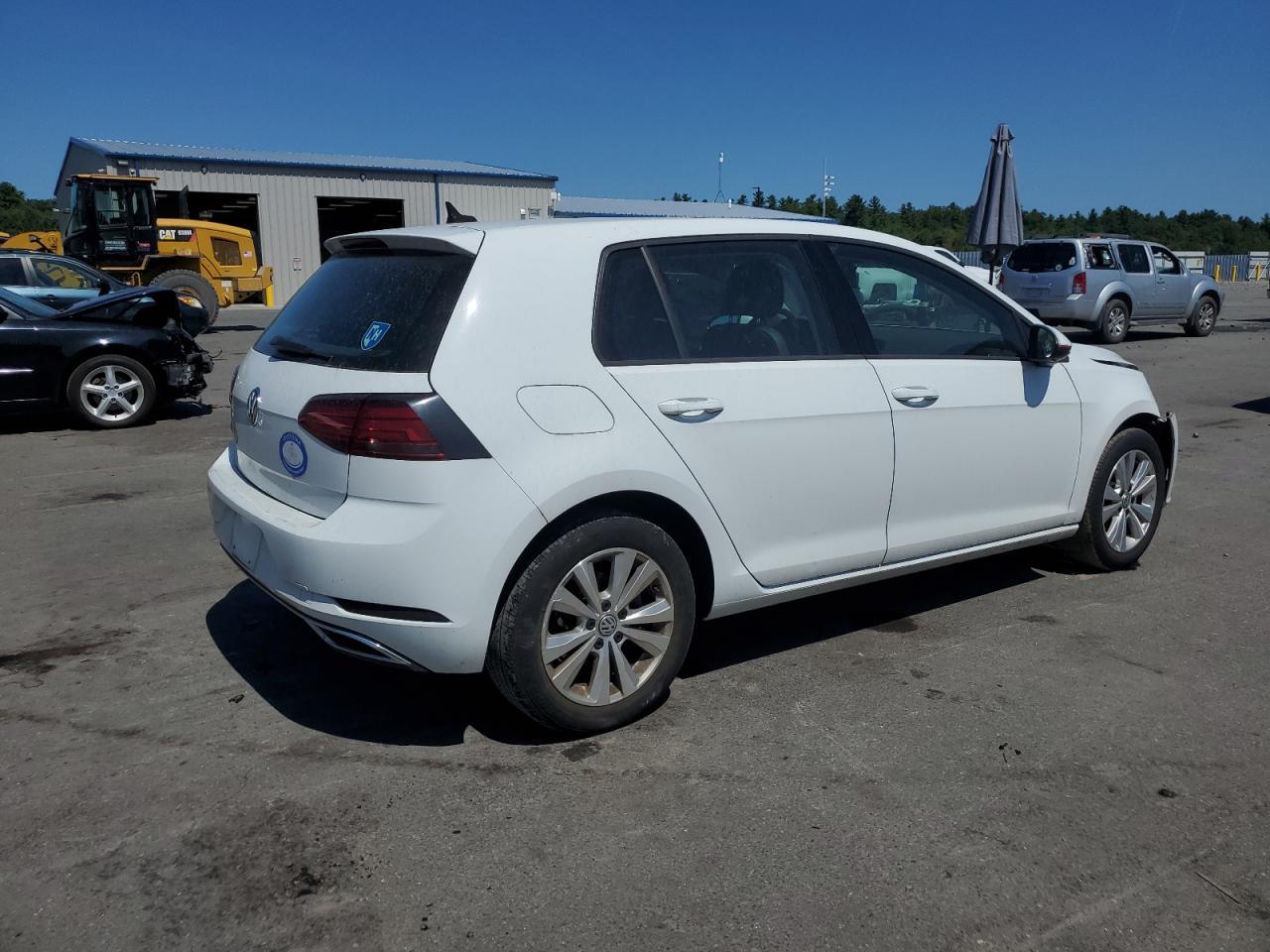 2020 Volkswagen Golf - Фото 3