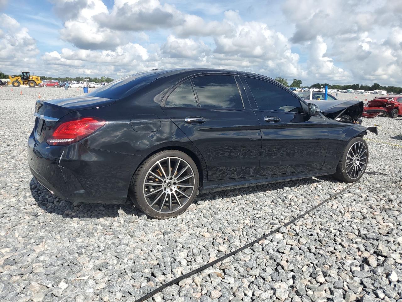 2019 Mercedes-Benz C 300 - Фото 3