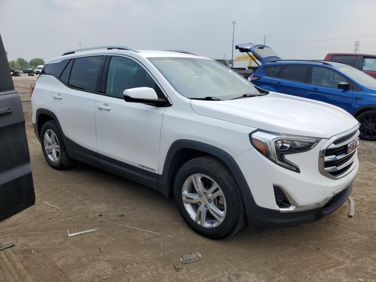 2019 GMC Terrain Slt - Image 4