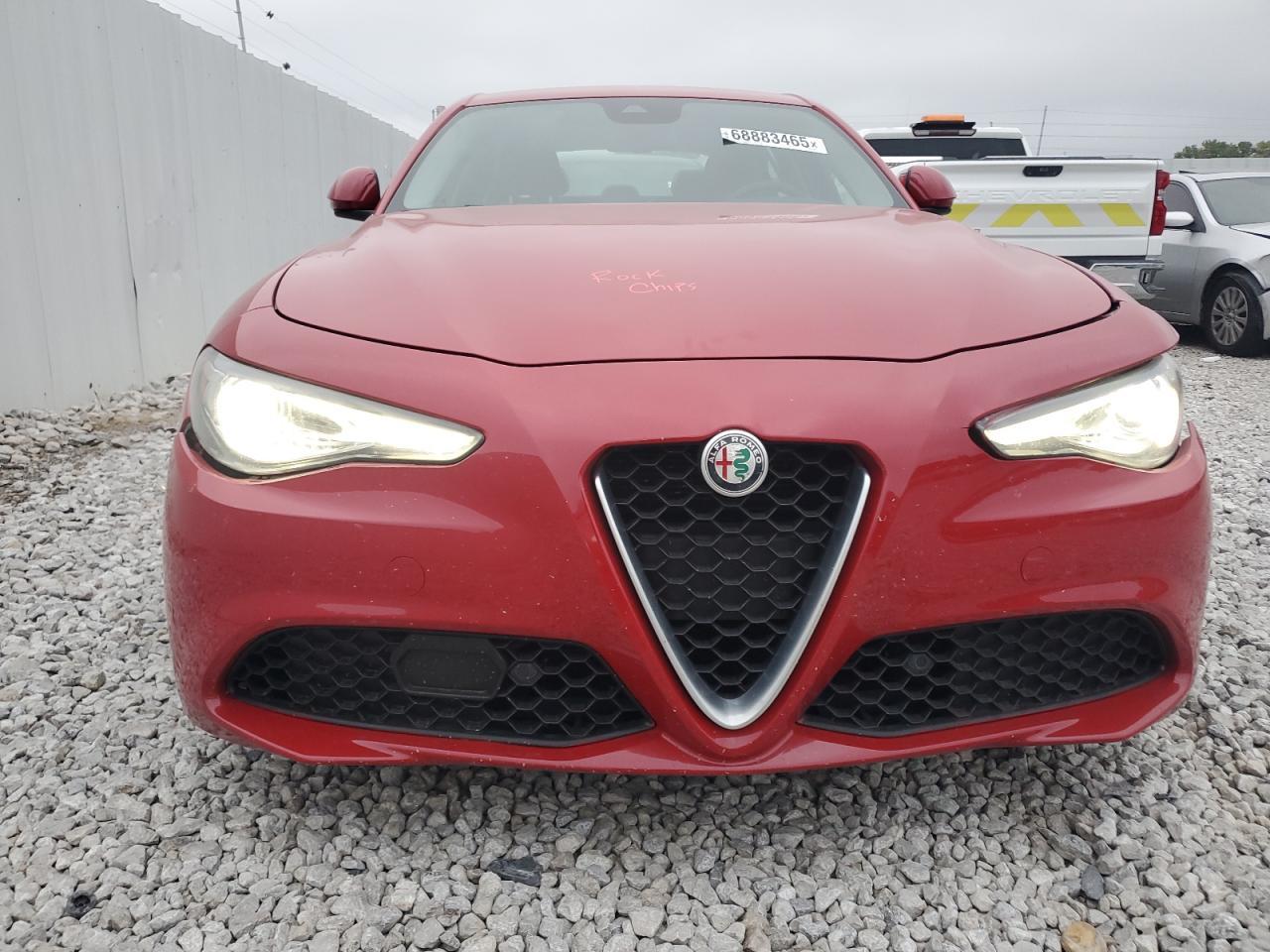 2017 Alfa Romeo Giulia Q4 - Image 5