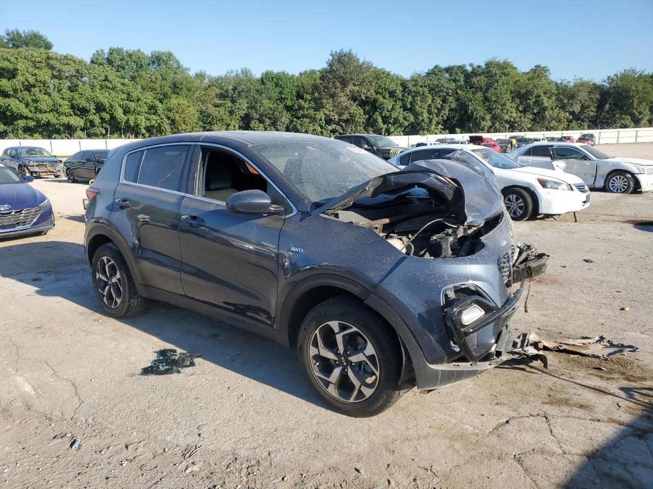 2022 Kia Sportage Lx - Image 4