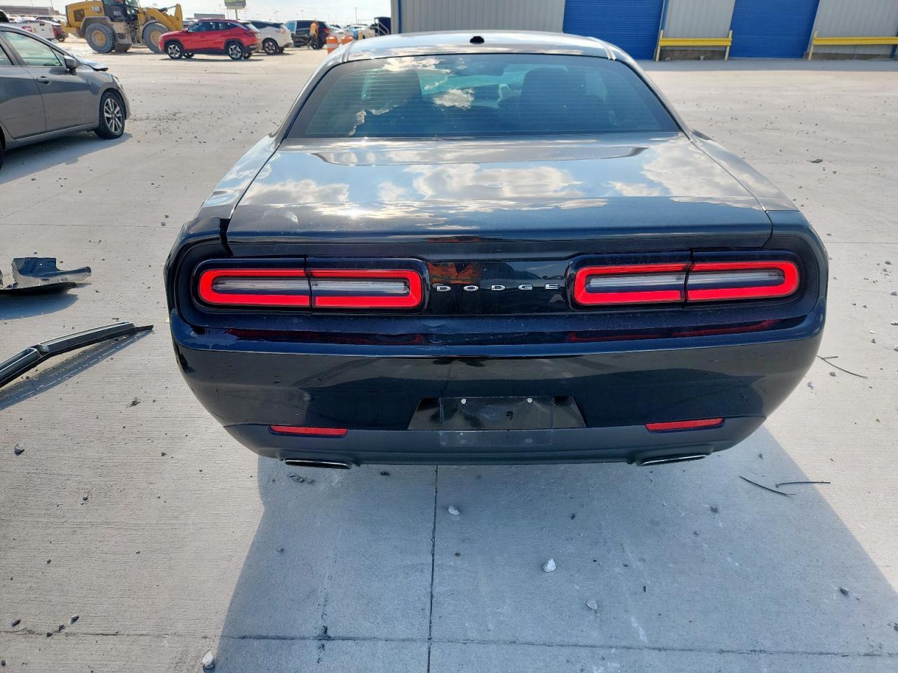 2015 Dodge Challenger Sxt - Фото 6