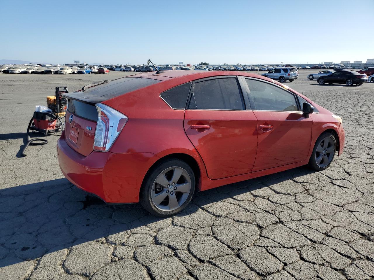 2015 Toyota Prius - Фото 3