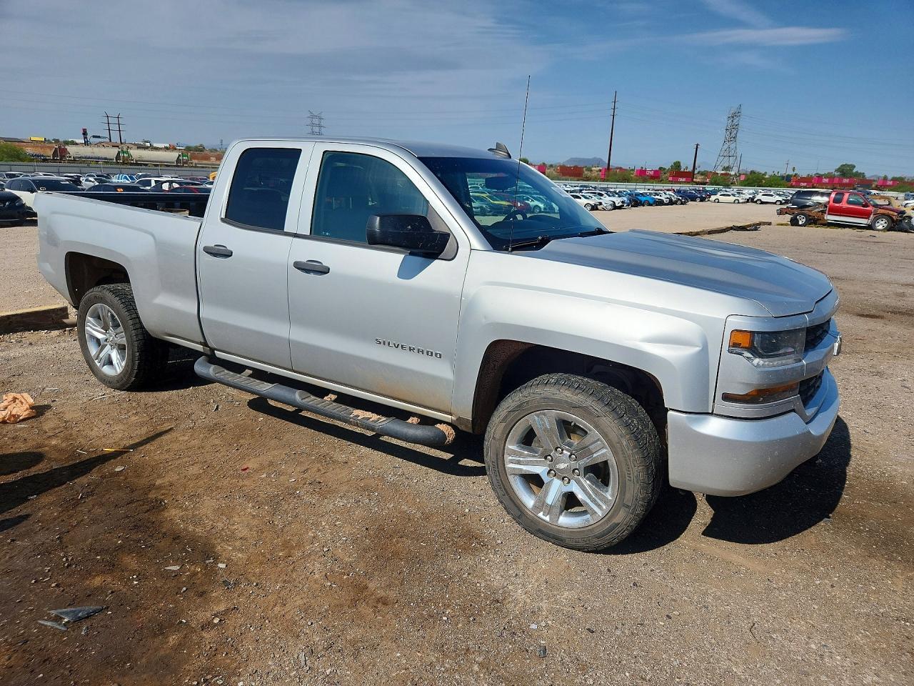 2016 Chevrolet Silverado K1500 Custom - Image 4