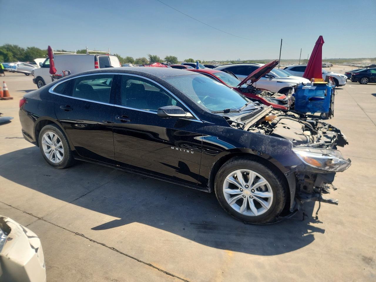 2025 Chevrolet Malibu Lt - Image 4