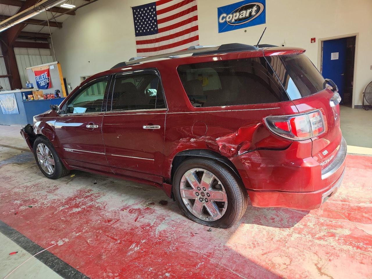 2015 GMC Acadia Denali - Image 2