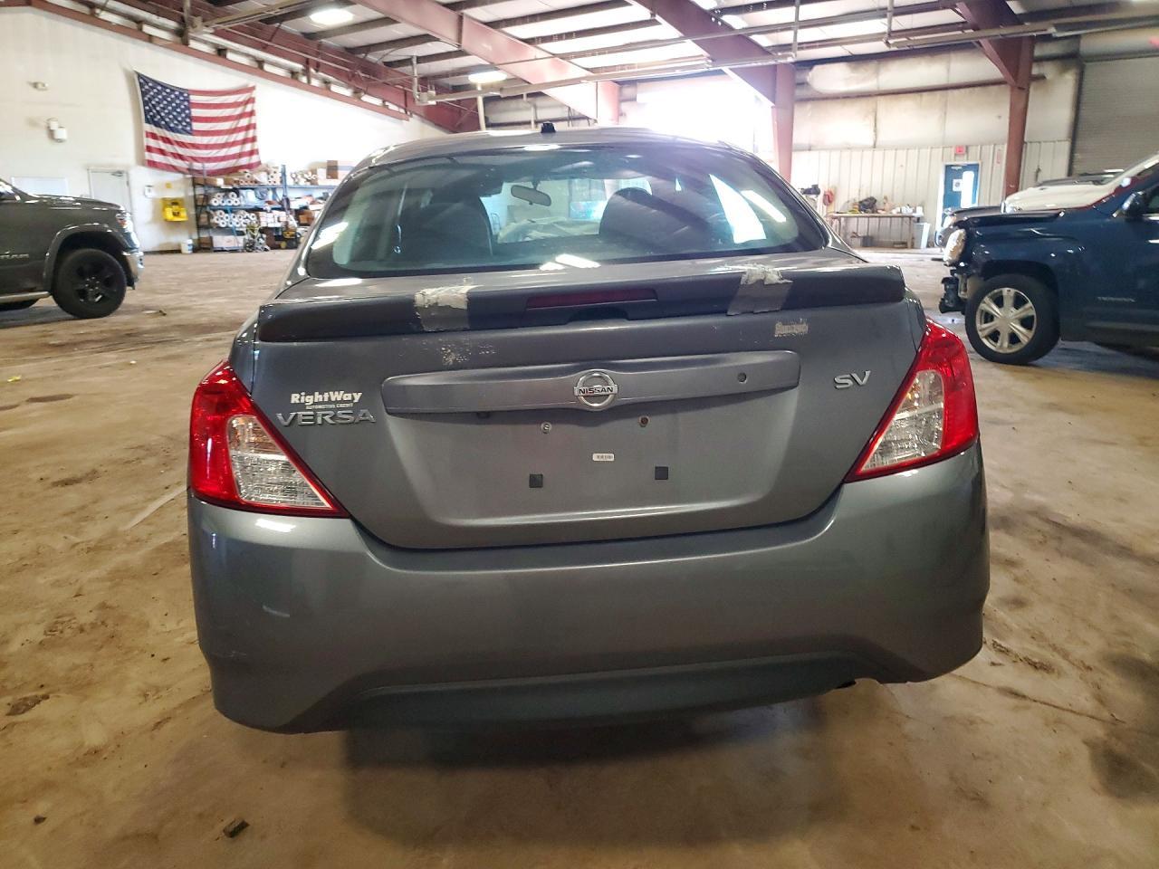 2019 Nissan Versa Sv - Фото 6
