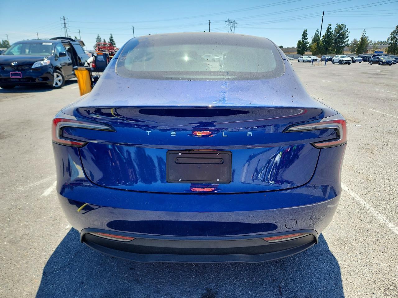 2024 Tesla Model 3 - Image 6