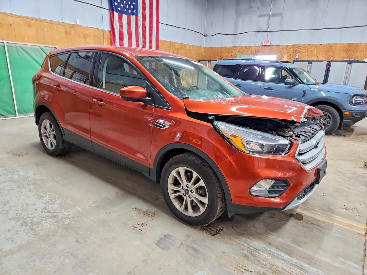 2019 Ford Escape - Фото 4