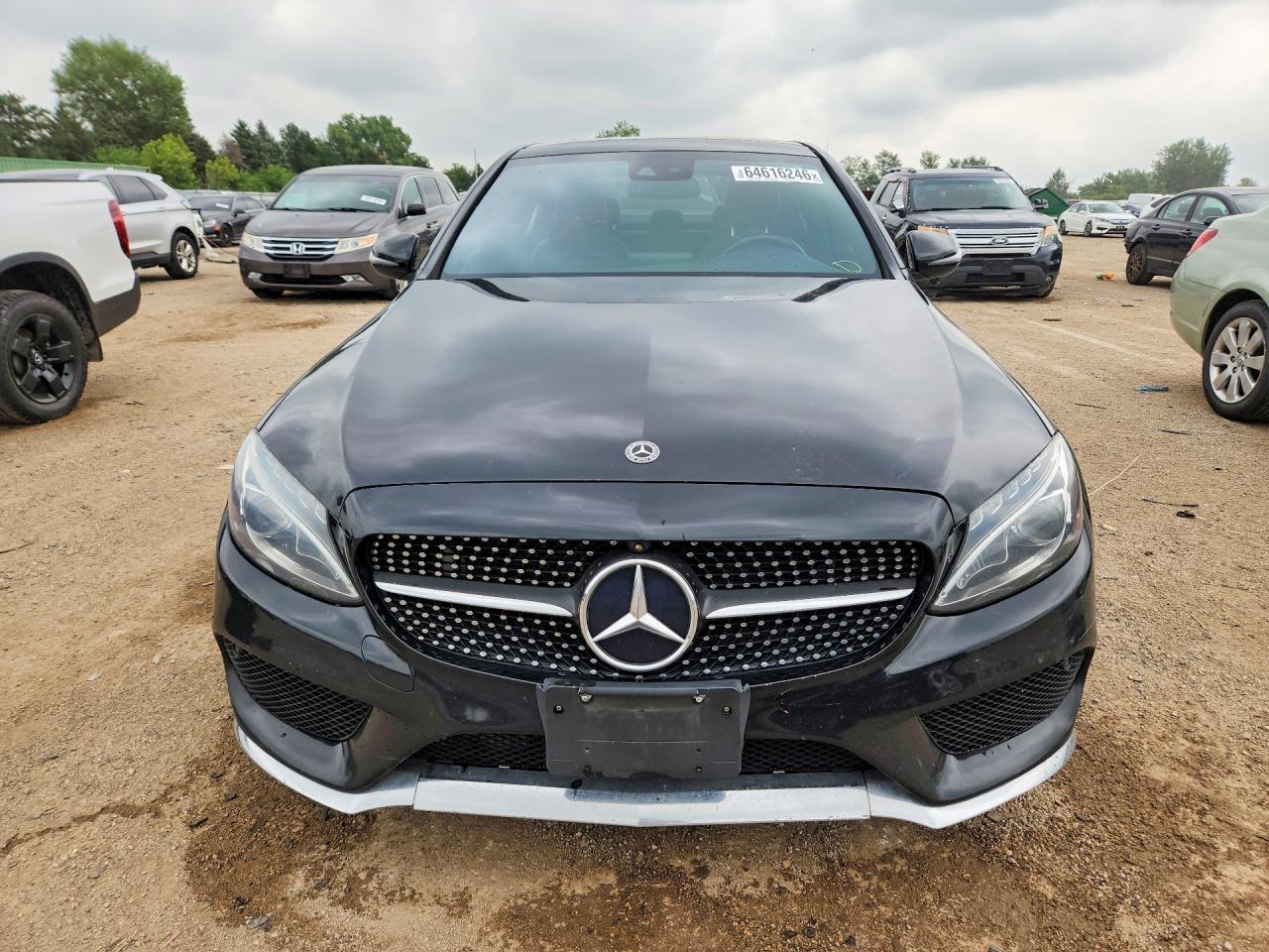 2017 Mercedes-Benz C 300 4Matic - Фото 5