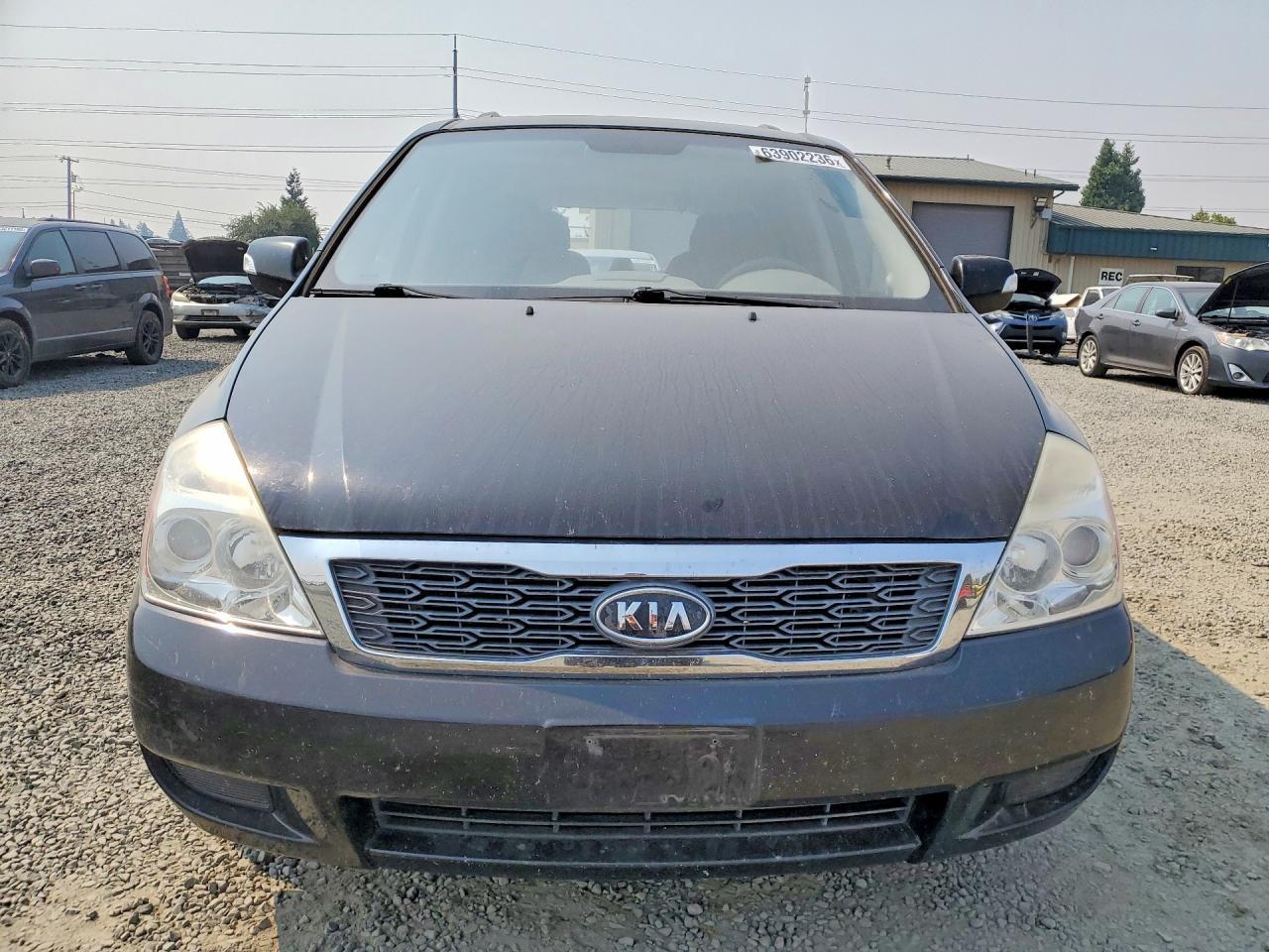 2011 Kia Sedona Lx - Фото 5