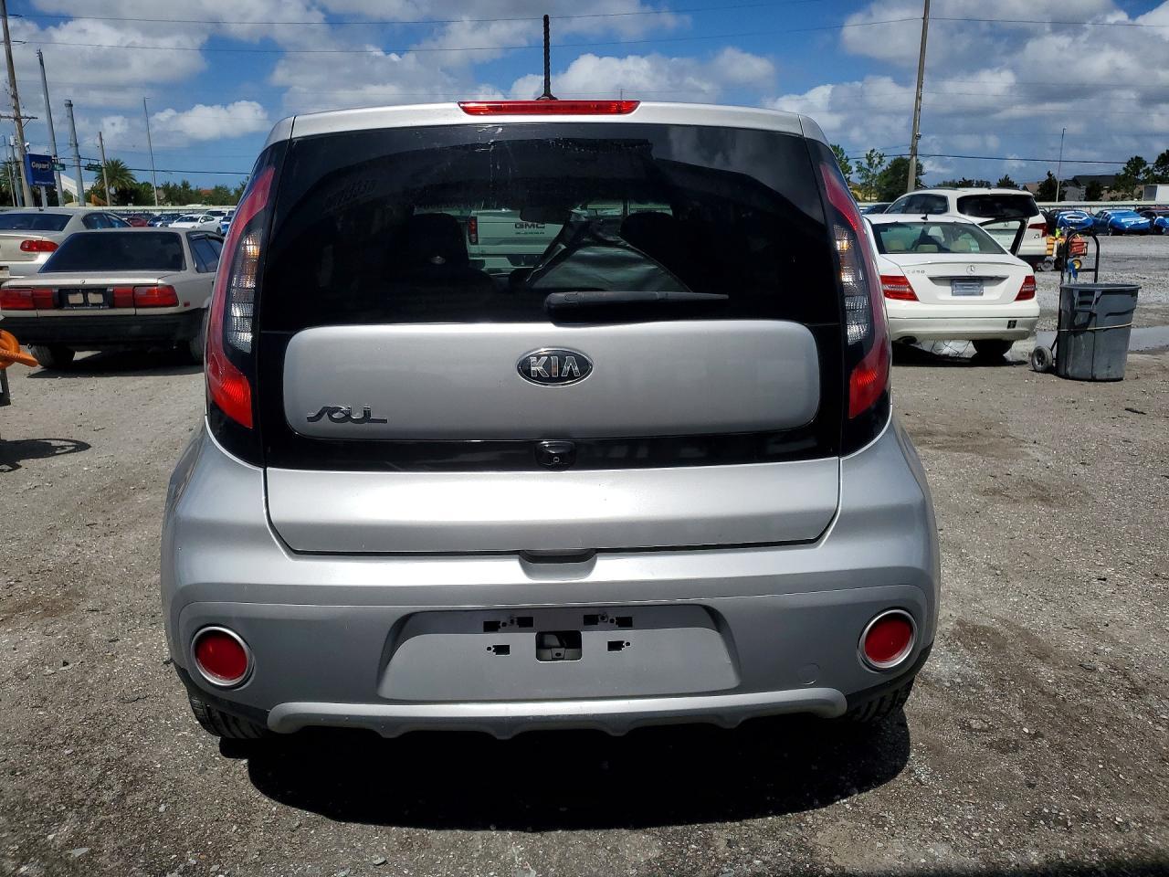 2017 Kia Soul Base - Фото 6