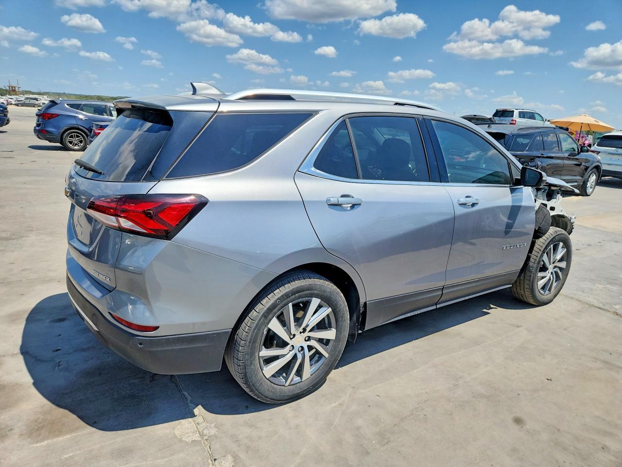 2024 Chevrolet Equinox Premier - Фото 3
