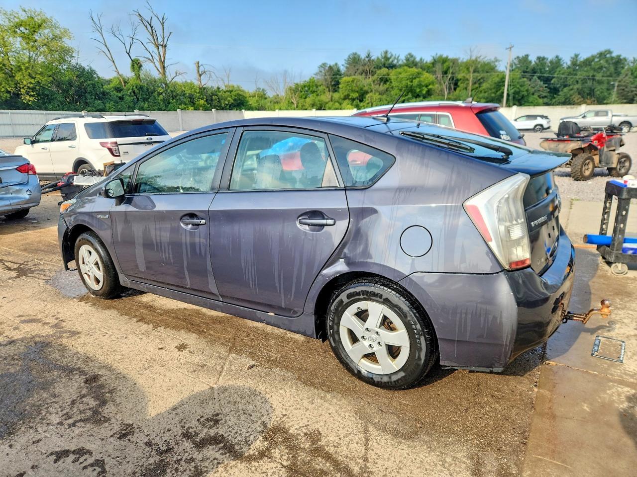 2010 Toyota Prius Iii - Фото 2