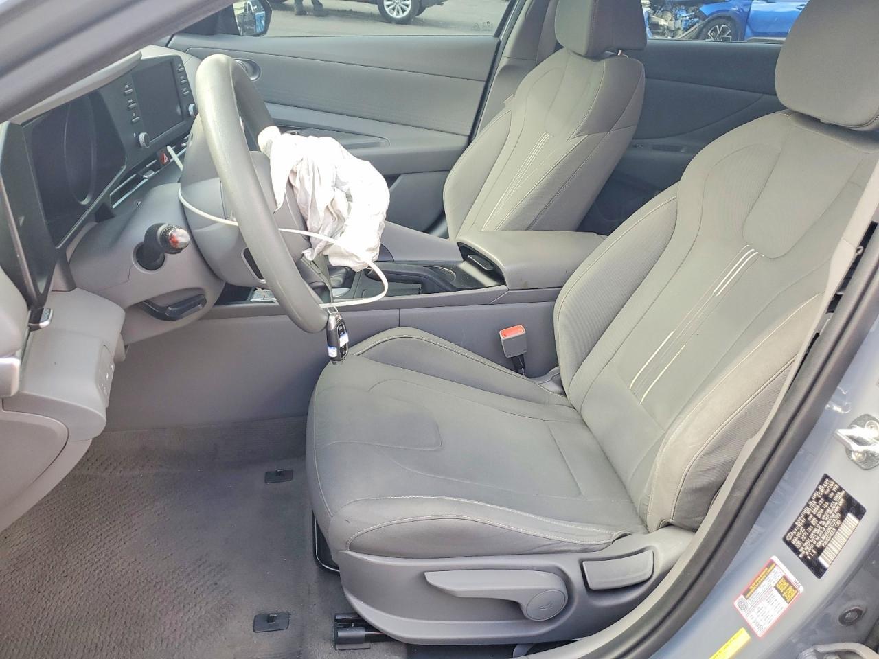2022 Hyundai Elantra Sel - Фото 7