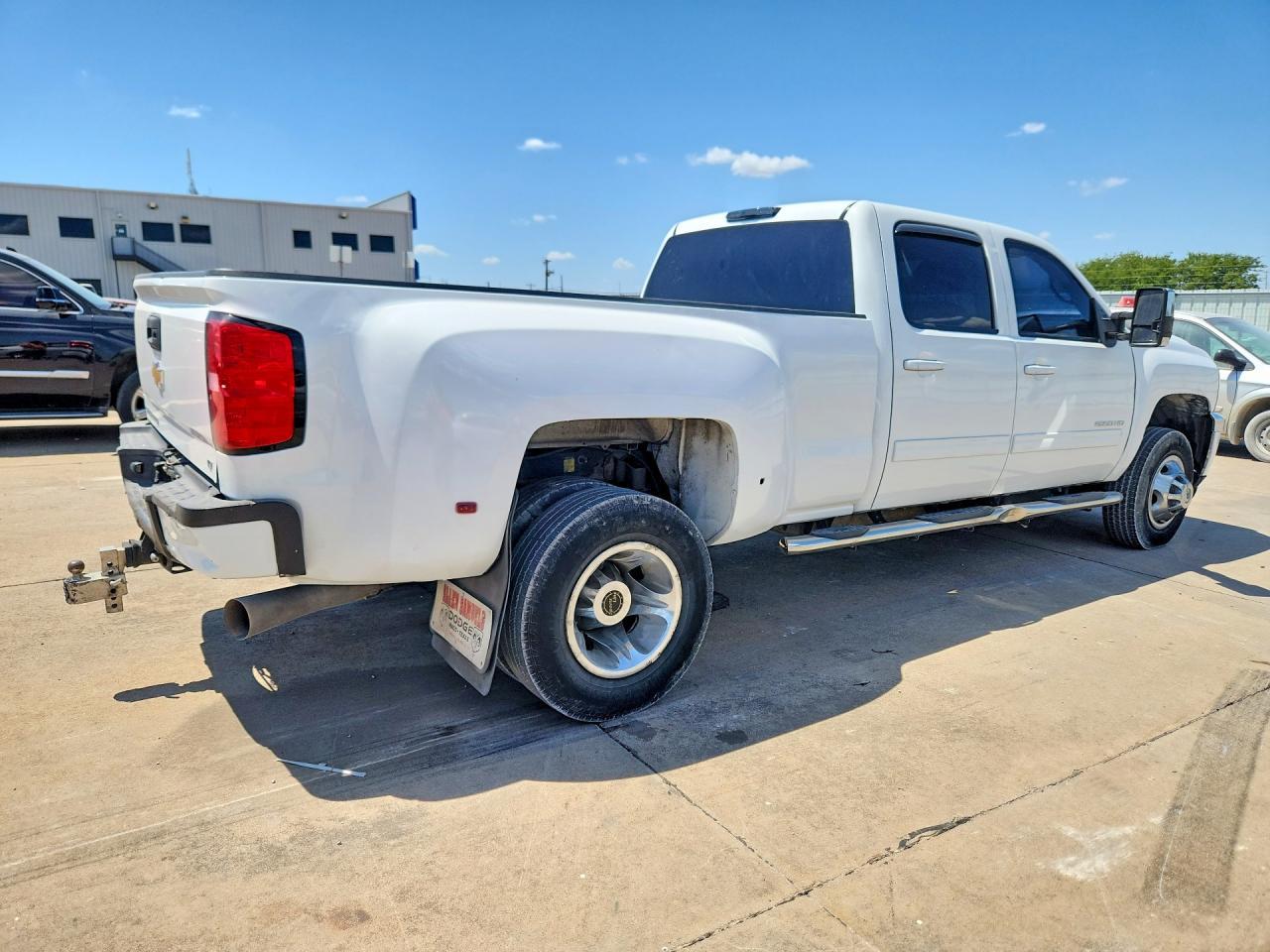 2011 Chevrolet Silverado K3500 Ltz - Image 3