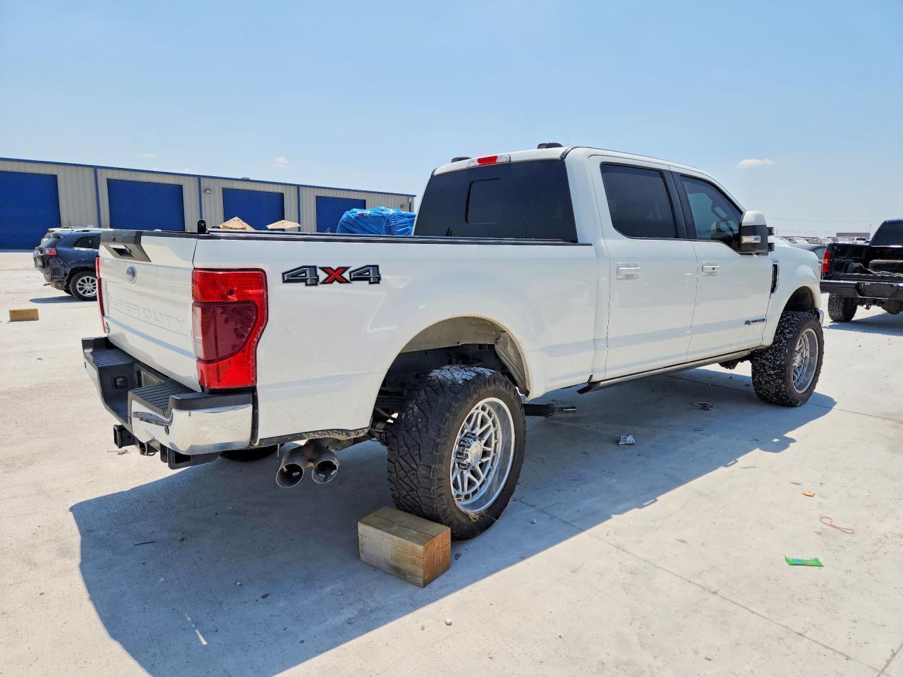 2021 Ford F350 Super Duty - Image 3