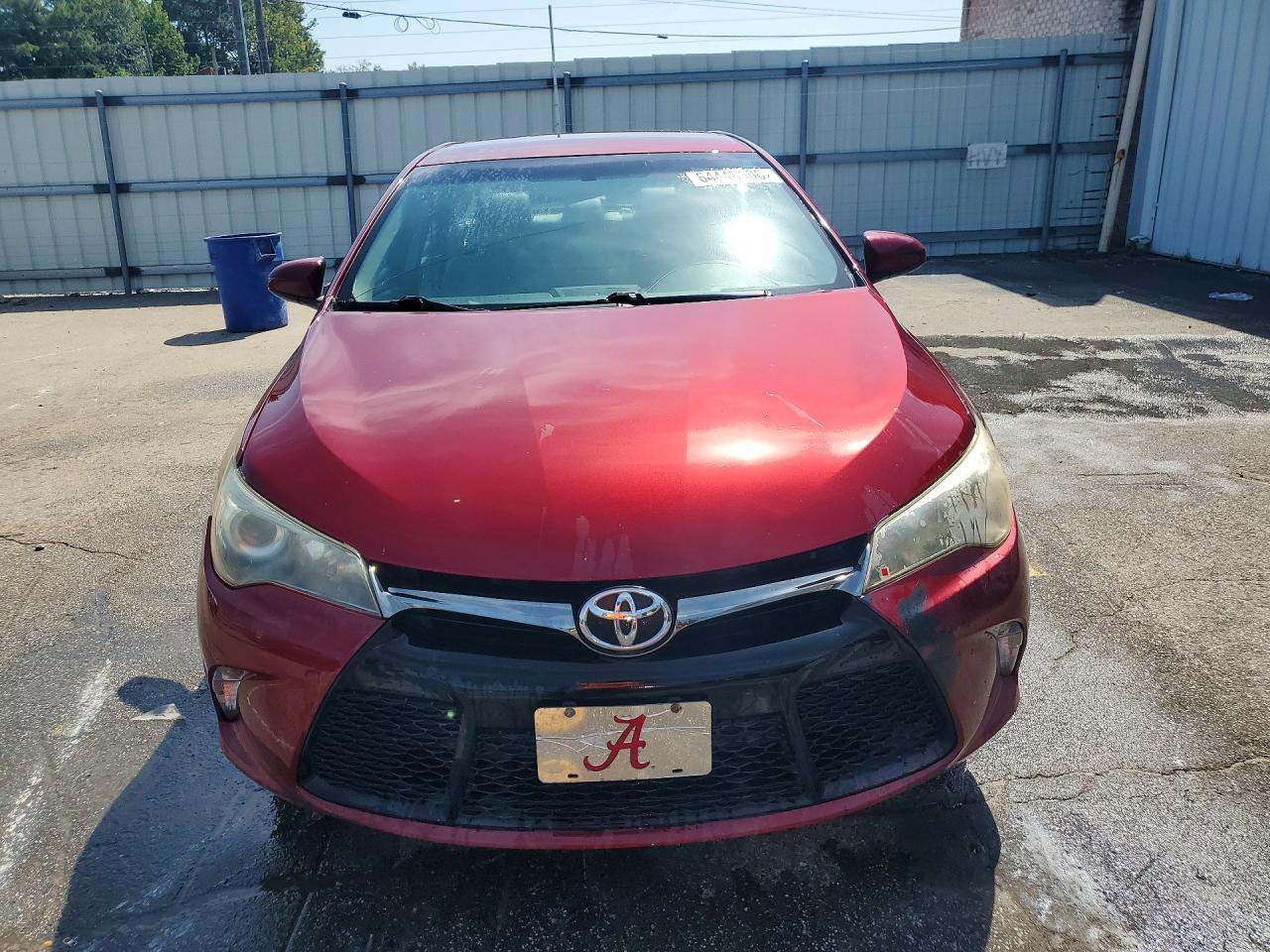 2017 Toyota Camry Se - Image 5