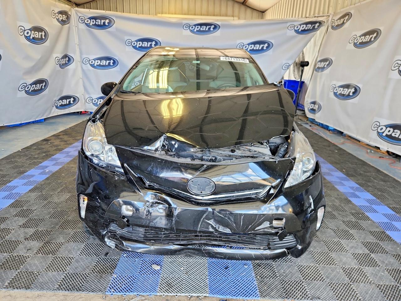 2012 Toyota Prius V Three - Фото 5