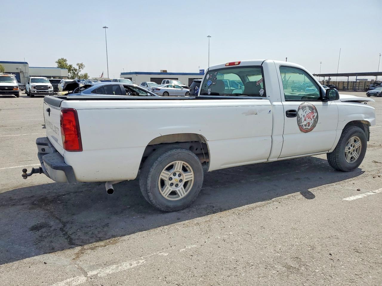2003 Chevrolet Silverado C1500 - Фото 3