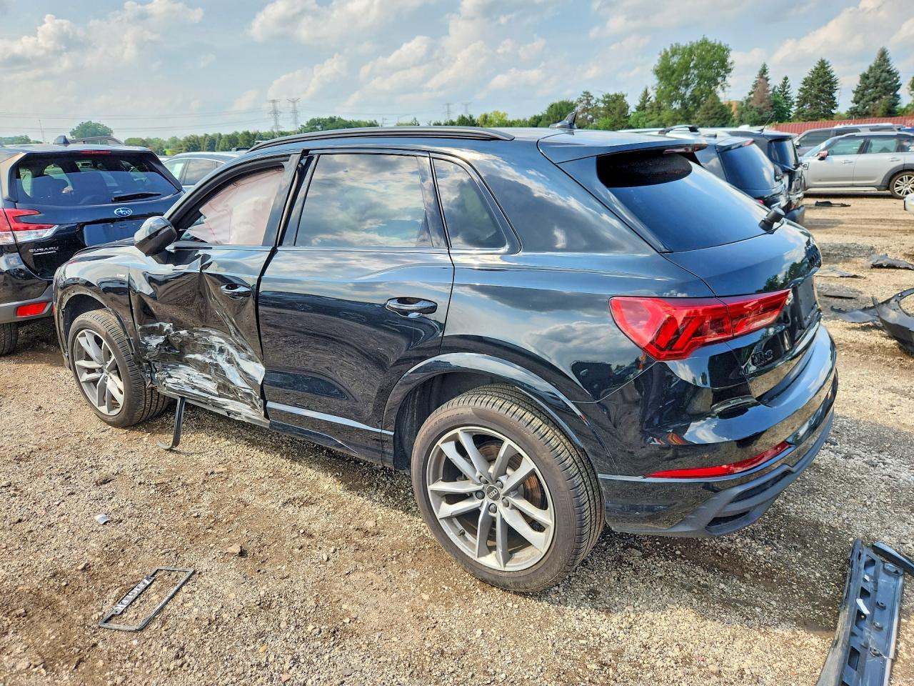 2024 Audi Q3 Premium Plus S Line 45 - Фото 2