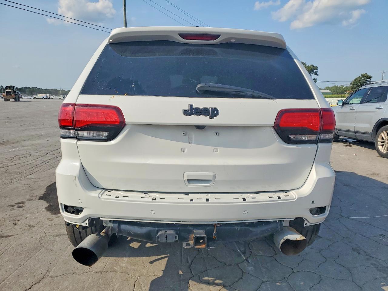 2015 Jeep Grand Cherokee Srt-8 - Image 6