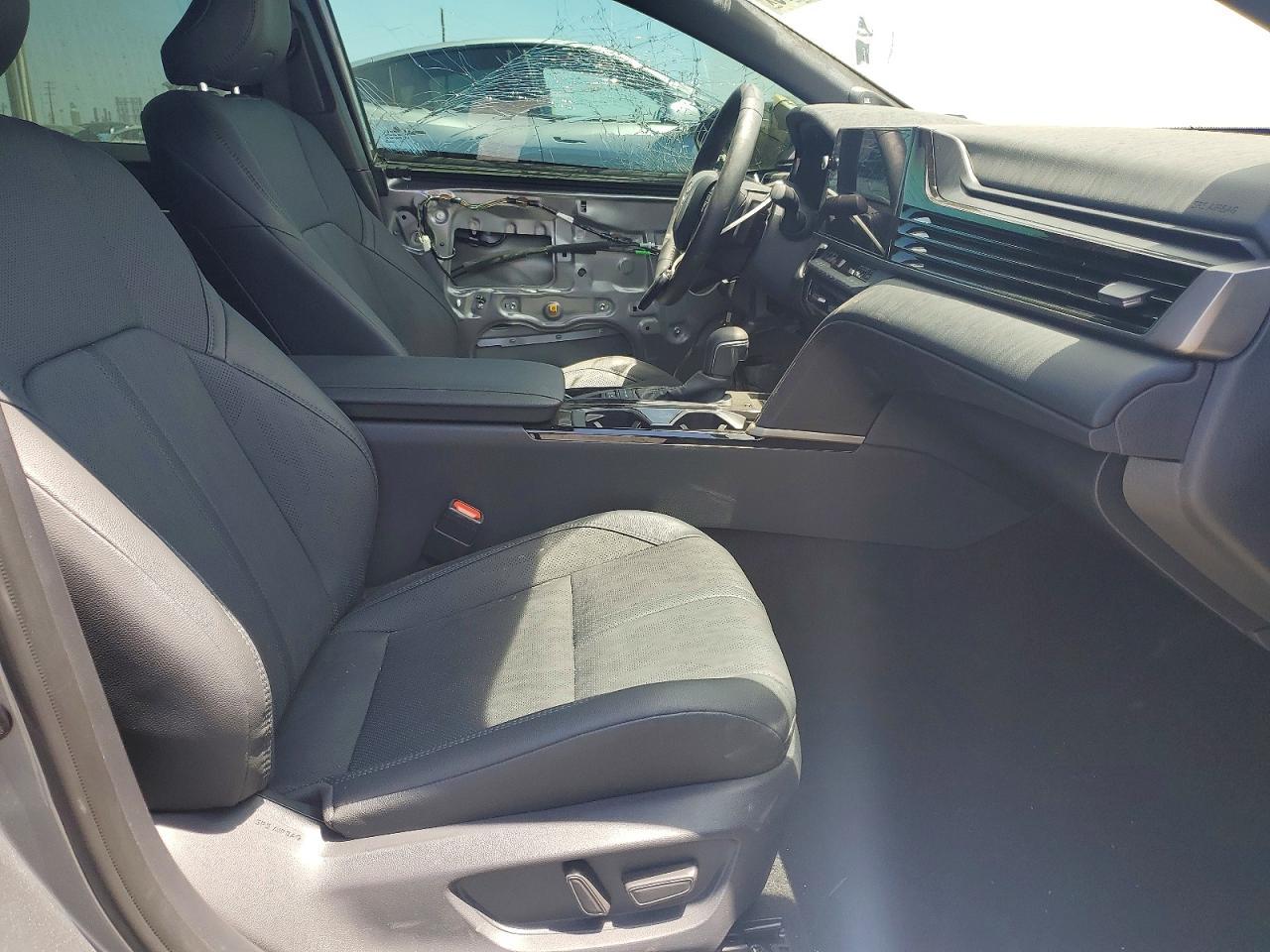 2026 Toyota Camry Xse - Фото 7