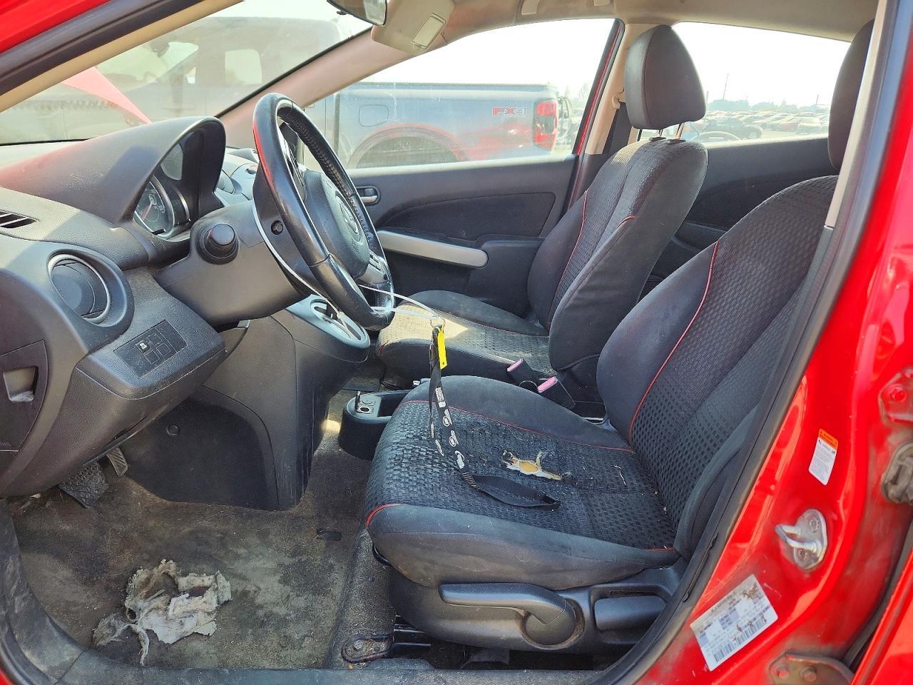 2011 Mazda Mazda2 - Фото 7