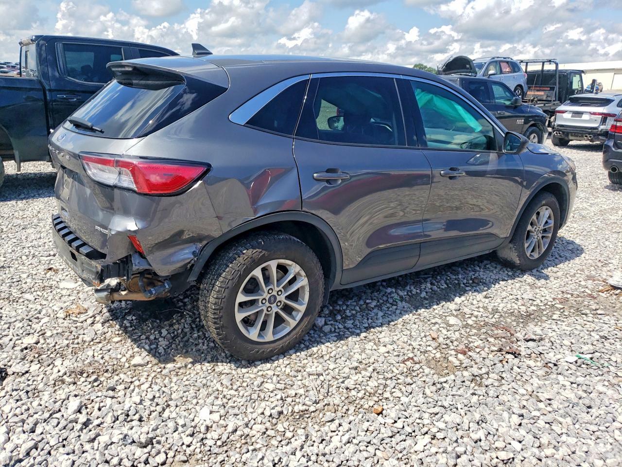 2022 Ford Escape Se - Фото 3
