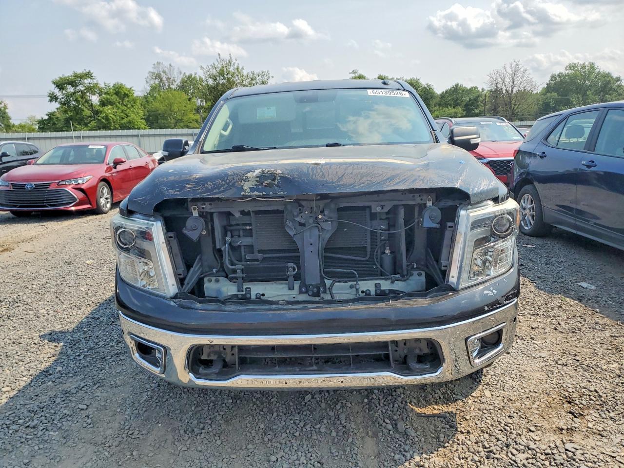 2017 Nissan Titan S - Фото 5