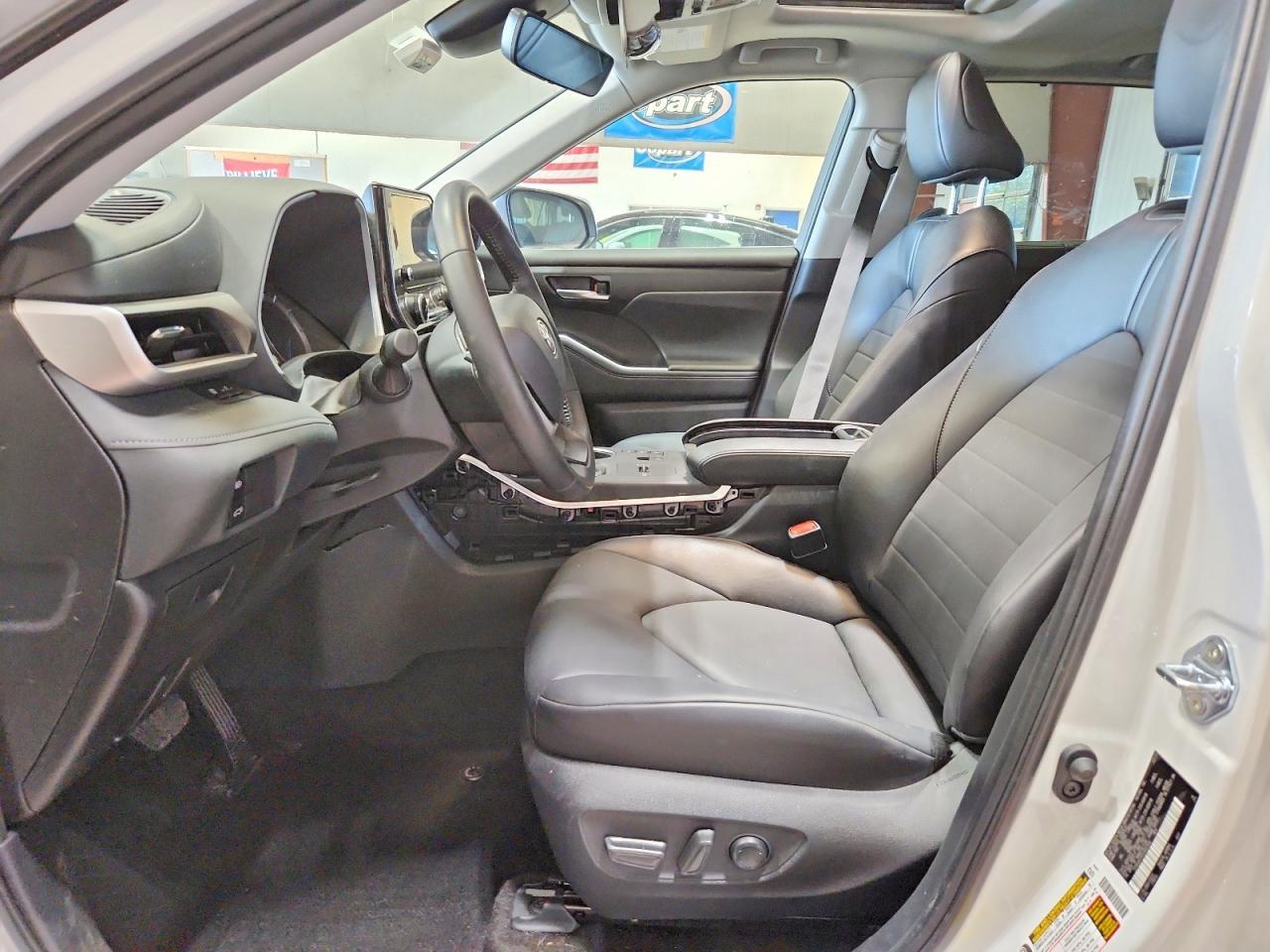 2025 Toyota Highlander Hybrid Xle - Фото 7