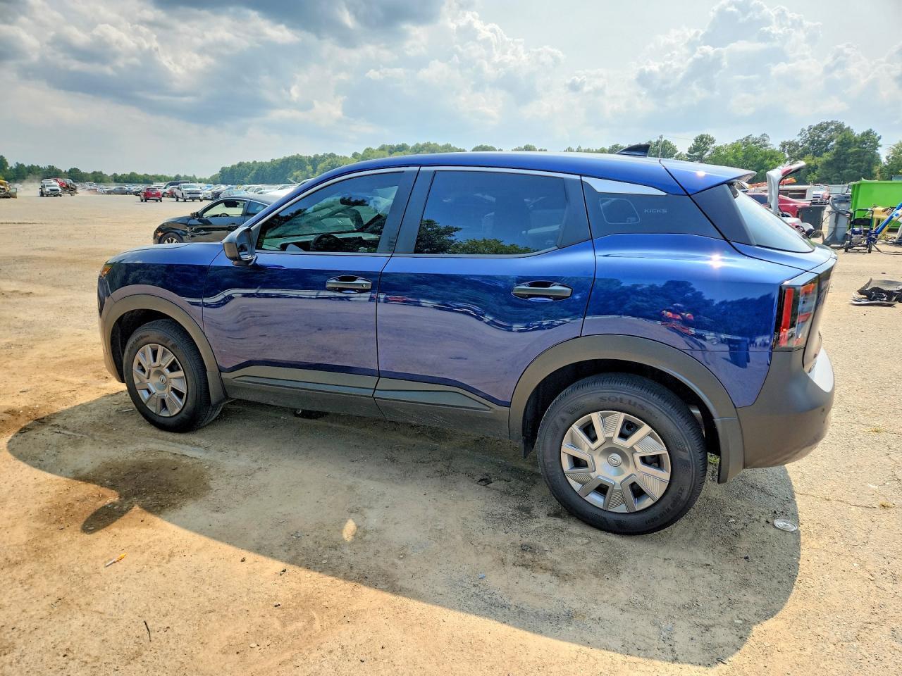 2026 Nissan Kicks S - Фото 2