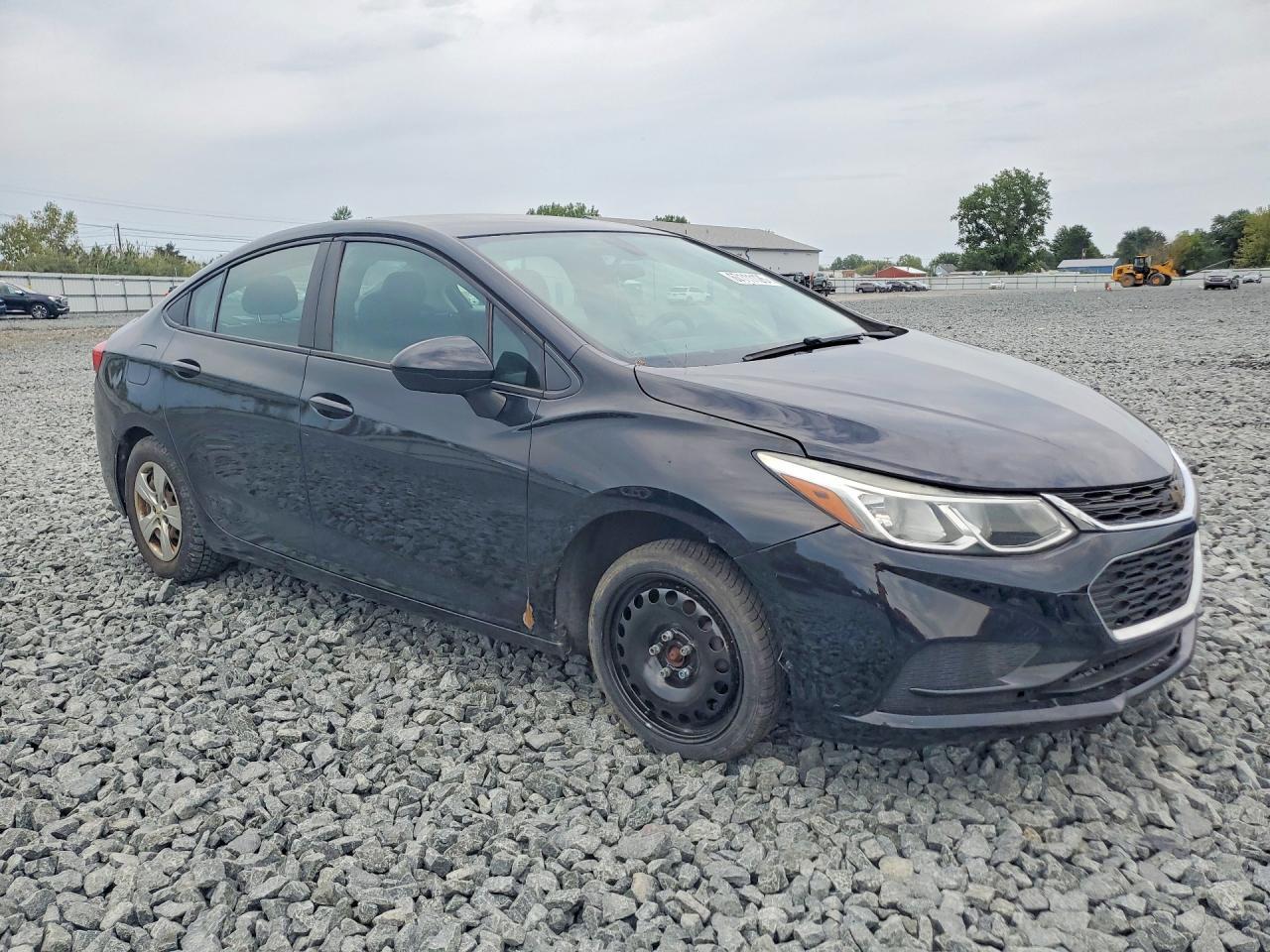 2017 Chevrolet Cruze Ls - Фото 4