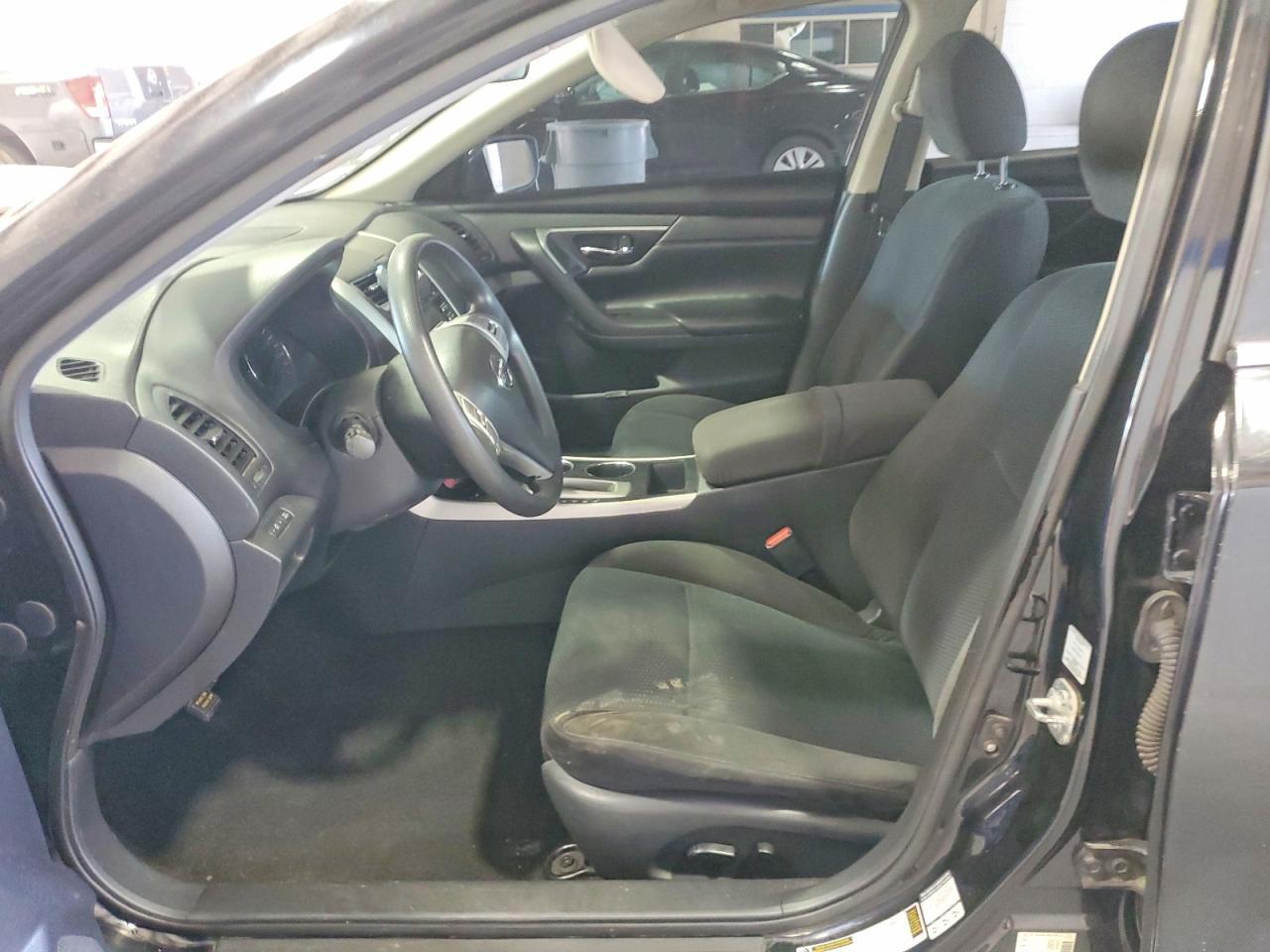 2015 Nissan Altima 2.5 S - Фото 7