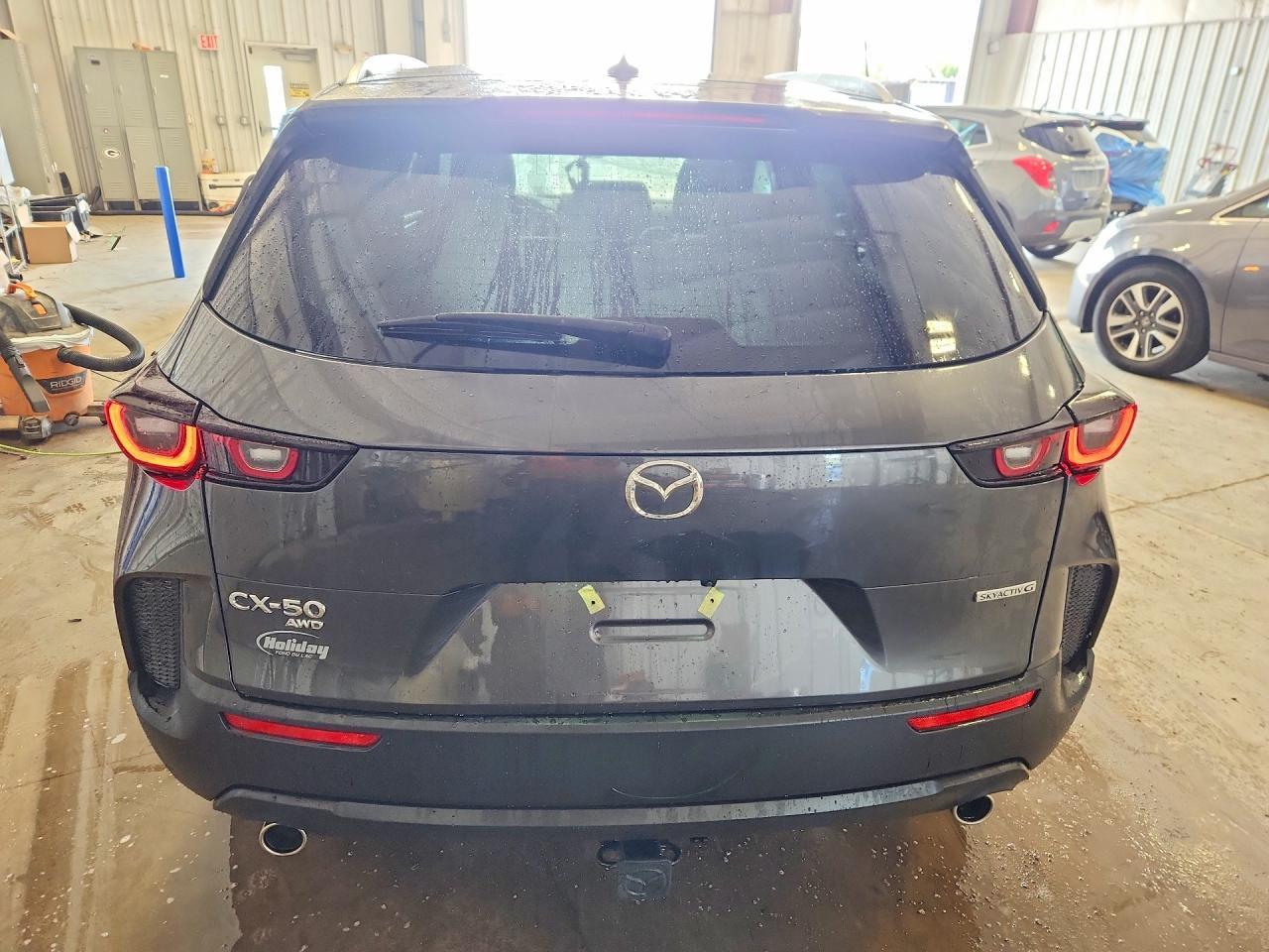 2025 Mazda Cx-50 Premium - Фото 6