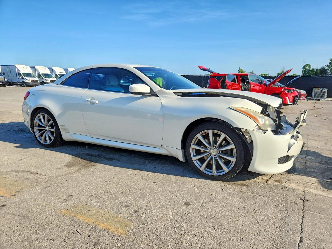 2009 Infiniti G37 Convertible Base - Фото 4