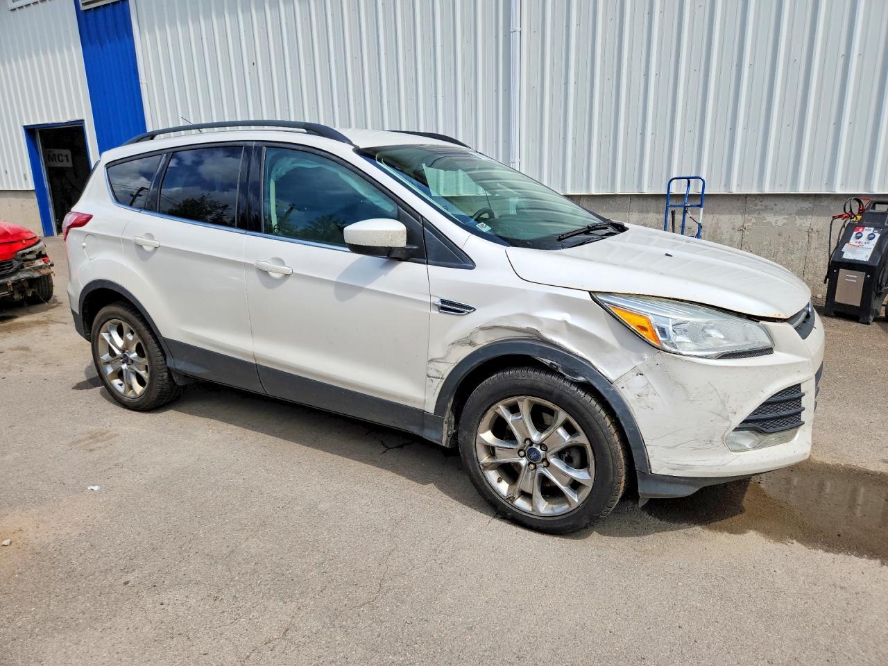 2016 Ford Escape Se - Фото 4