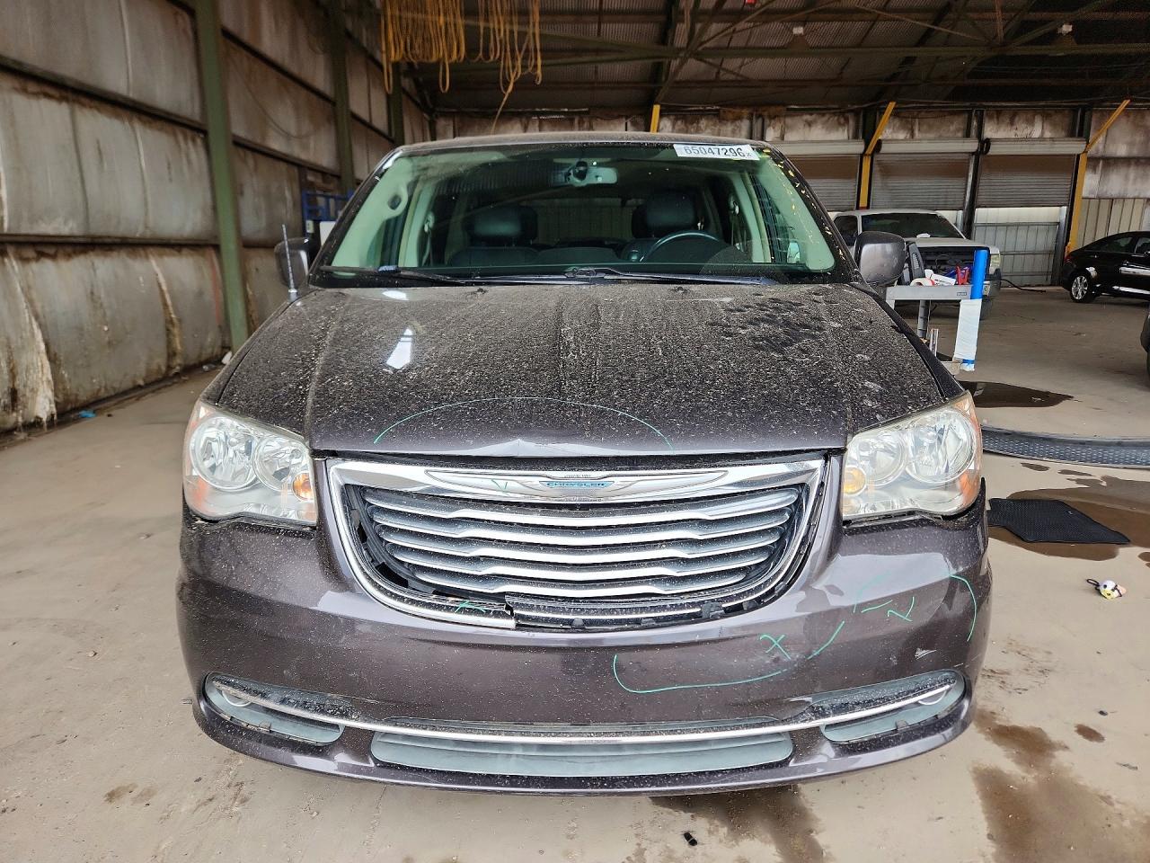 2015 Chrysler Town & Country Touring - Фото 5