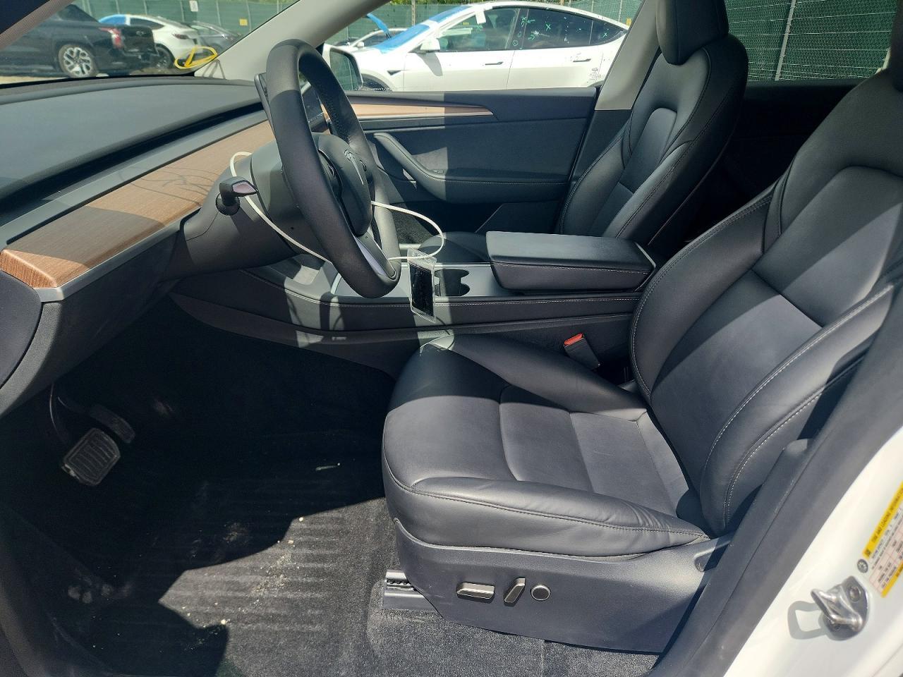 2024 Tesla Model Y - Фото 7