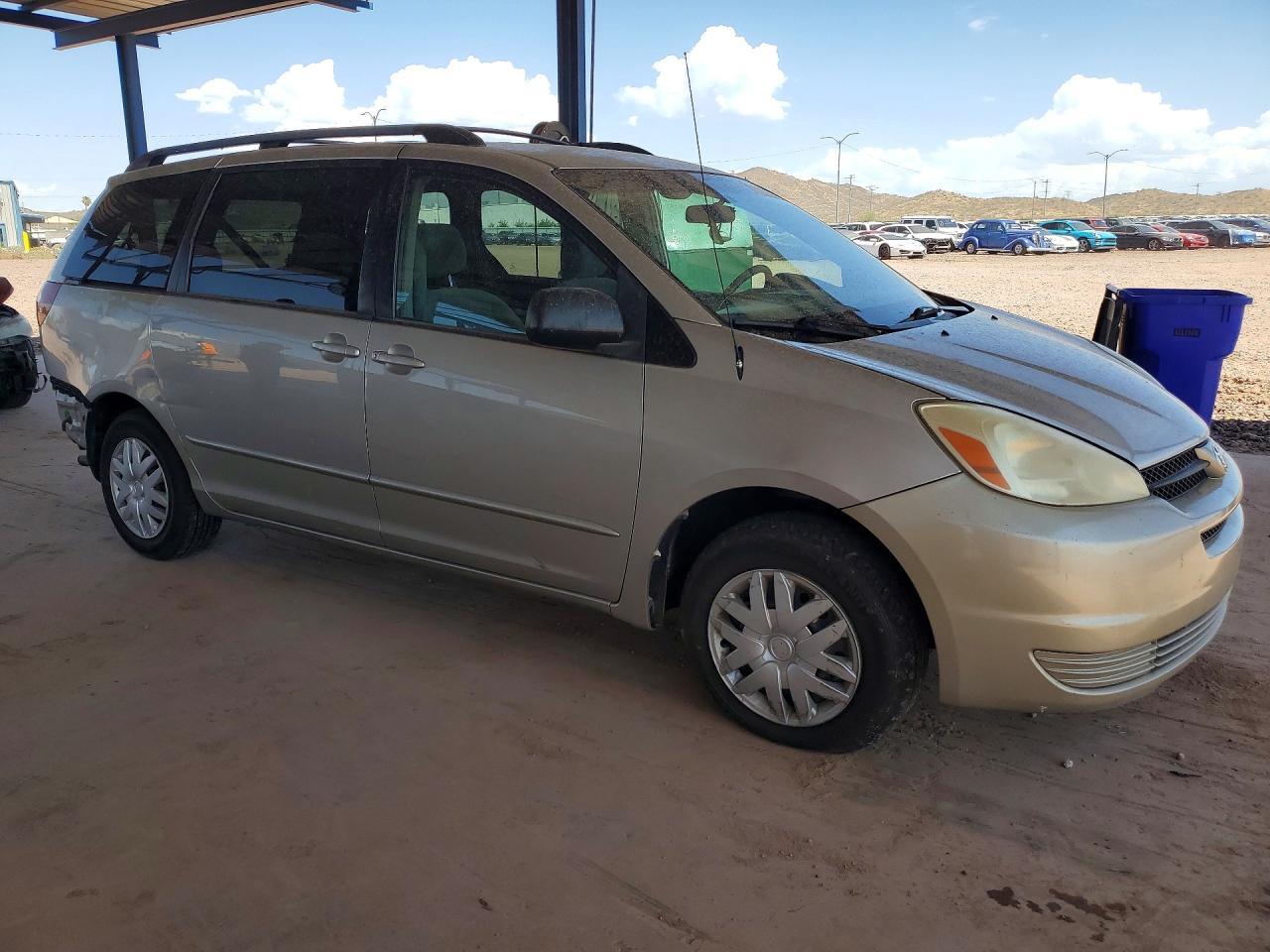 2005 Toyota Sienna Le 8 Passenger - Image 4