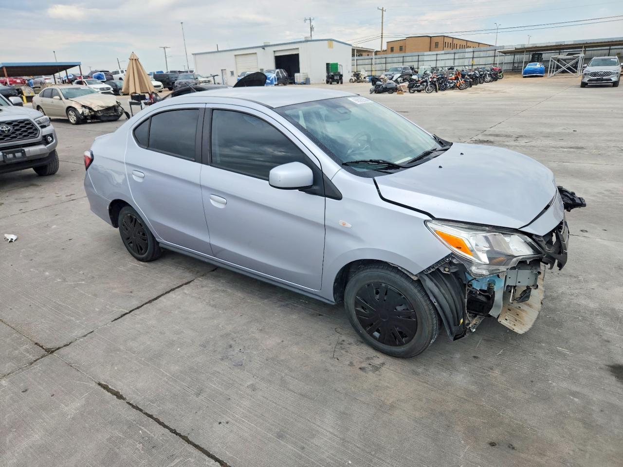 2022 Mitsubishi Mirage G4 Es - Image 4