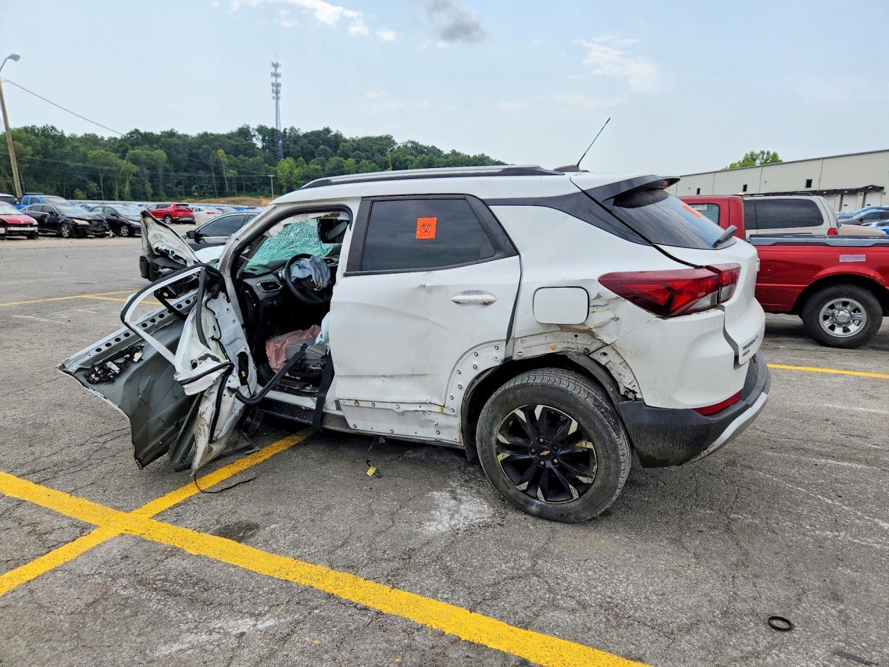 2021 Chevrolet Trailblazer Lt - Фото 2