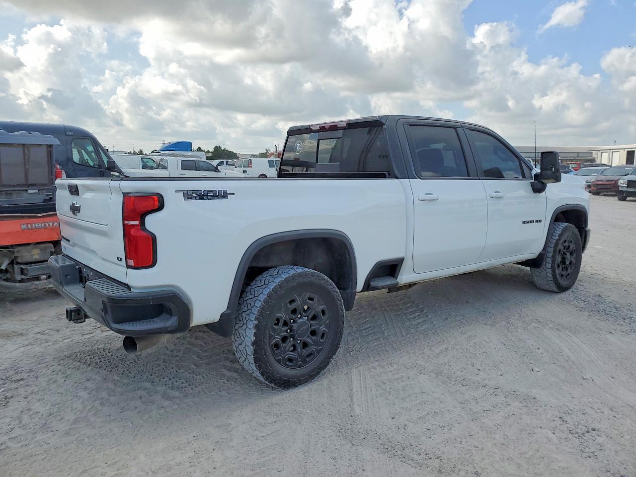 2025 Chevrolet Silverado K3500 Lt - Фото 3