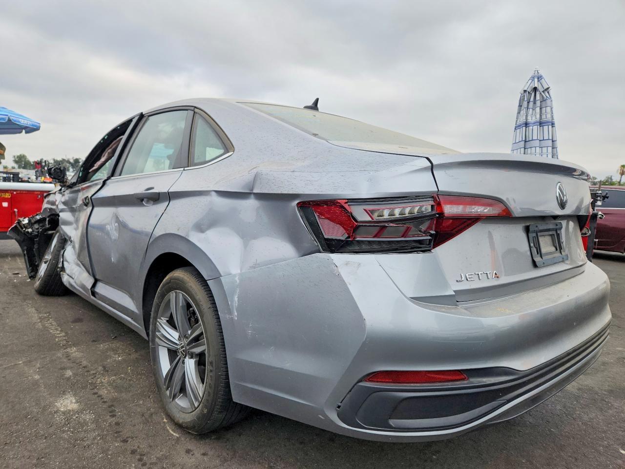 2024 Volkswagen Jetta Se - Фото 2