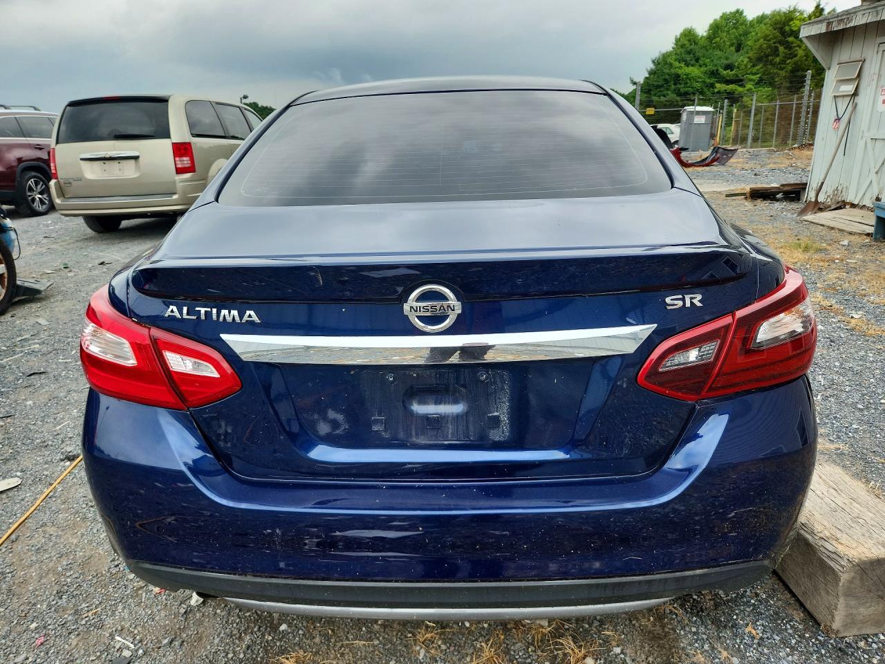 2017 Nissan Altima 2.5 Sr - Image 6