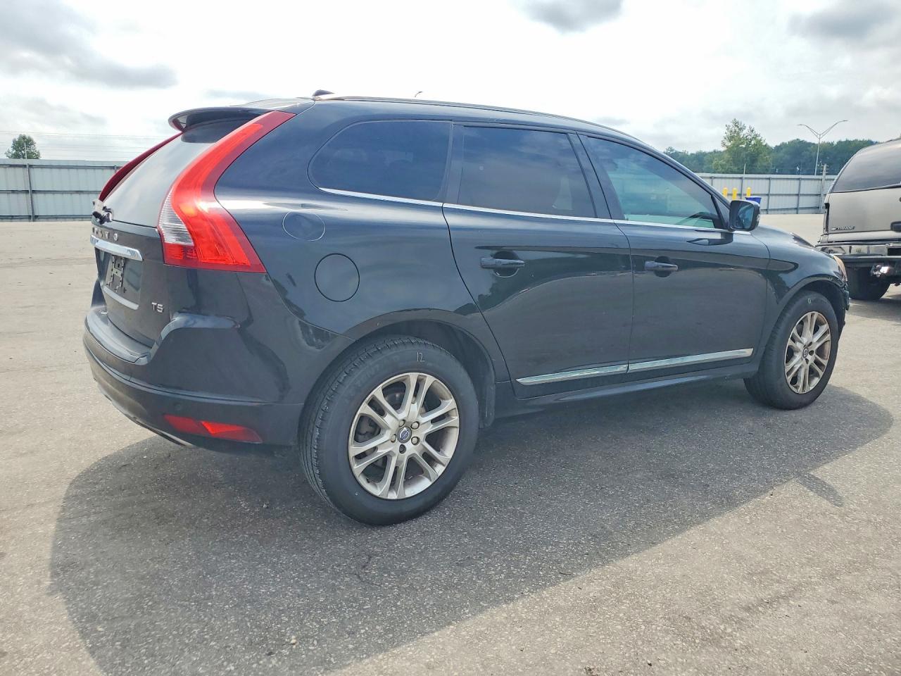 2016 Volvo Xc60 T5 Premier - Image 3
