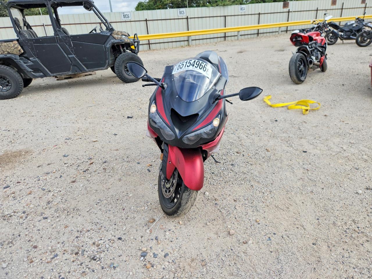 2025 Kawasaki Zx1400 J - Фото 2